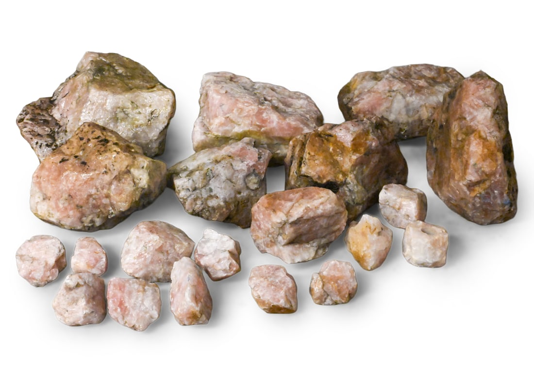 ROCK & MINERAL GROUPING INCL. ROSE QUARTZ: (20) rocks and minerals, including rose quartz and sunstone. Dimensions: (Largest) H 9 " x W 14.5 " x D 15.5 " Condition: Wear consistent with age. Some soiling.