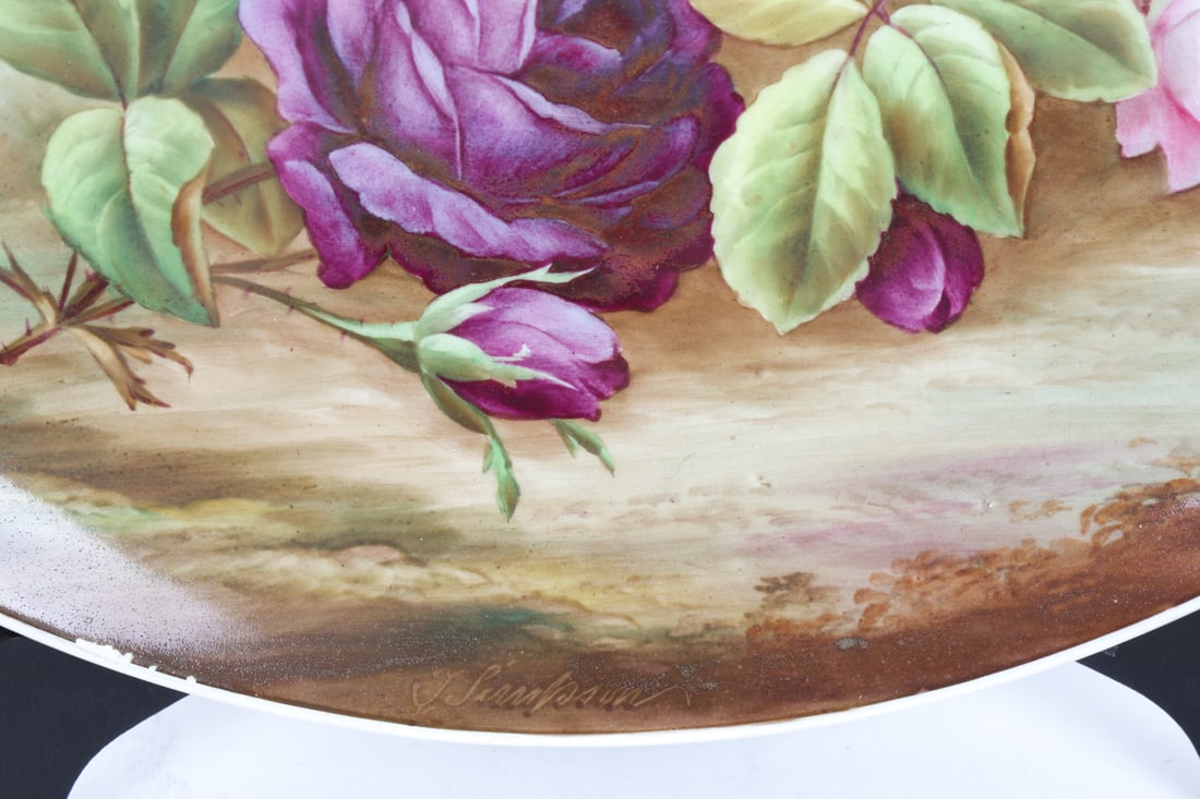 DECORATIVE PORCELAIN GROUPING - 7