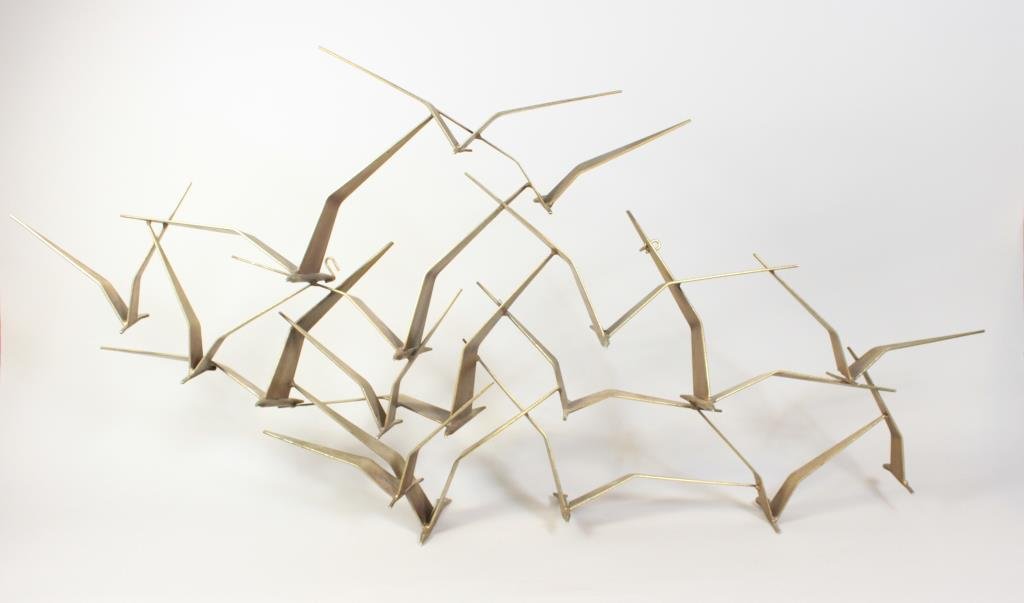 CURTIS JERE "BIRDS IN FLIGHT" WALL HANGING: Signed "AL 1968", Welded brass Dimension: H 22" X L 42" X W 6" Condition: Good