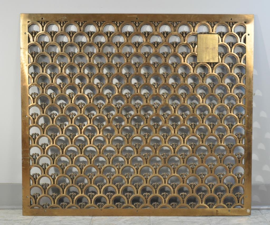 LARGE SOLID BRONZE ARCHITECTURAL GRATE: Dimensions: L 48" x H 42" Condition: Very good architectural