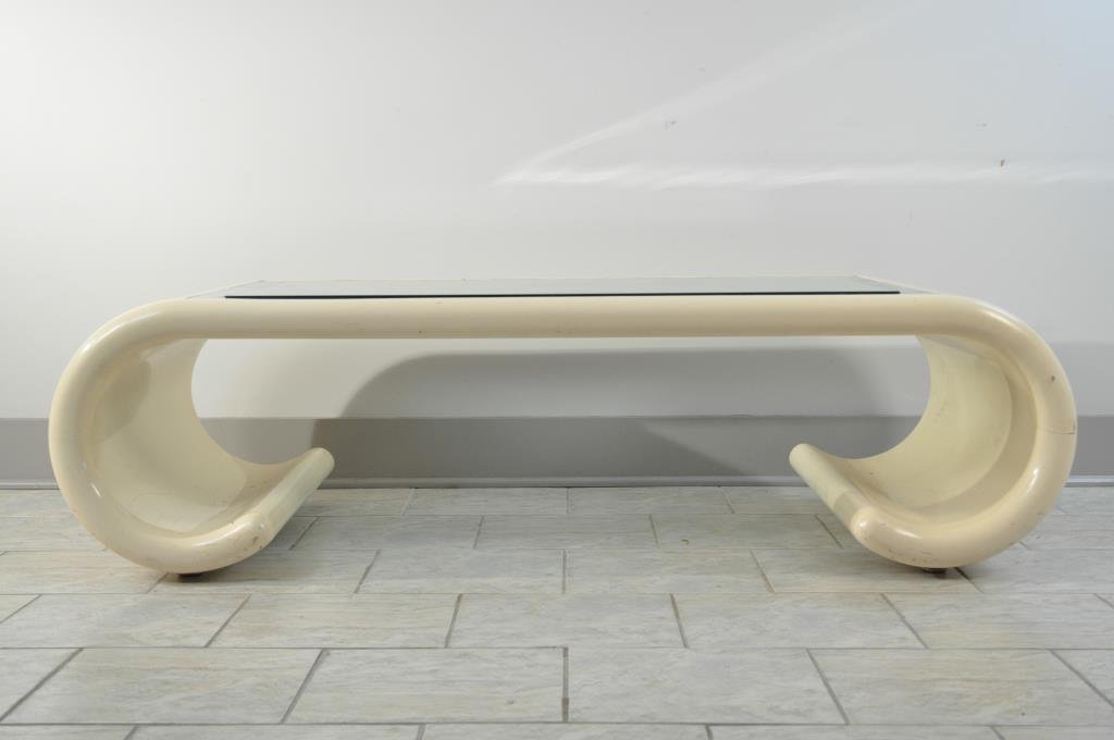 KARL SPRINGER STYLE COFFEE TABLE: Dimensions: H 17" x W 54" x D 27 1/2" Condition: some crazing and scuffing to frame