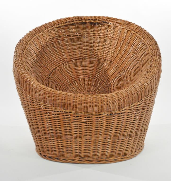 EERO AARNIO "MUSHROOM" RATTAN CHAIR: For Asko, unmarked Dimensions: H 28" x Diameter 32" Condition: good, some breaks to rattan on top crest