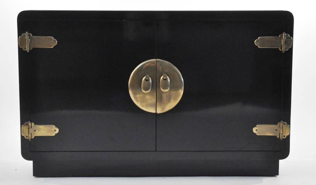 MID-CENTURY MASTERCRAFT BLACK LACQUERED CONSOLE: with heavy brass hardware. Dimensions: H 30" W 48" D 13" Condition: Good