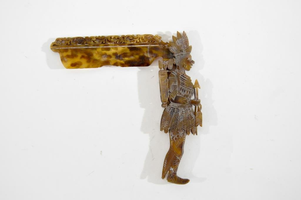 ANTIQUE TORTOISE SHELL NATIVE AMERICAN COMB: Dimensions: H 6" x W 2" Condition: old repair to foot Provenance: Arthur and Joe Robinson Collection, Harrison, New York.