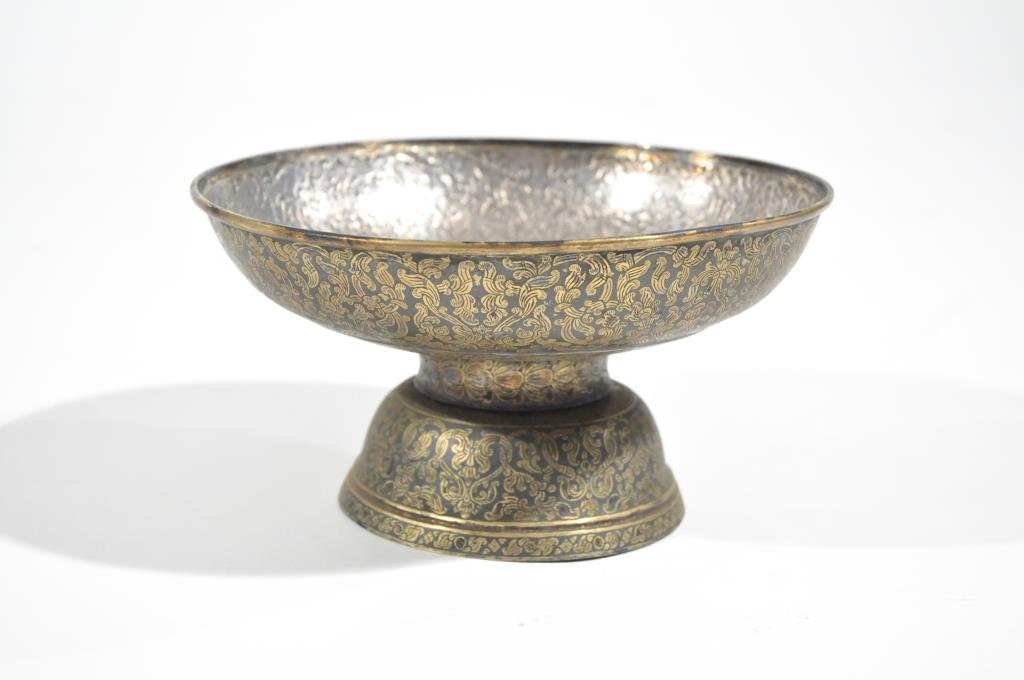 ANTIQUE SIAM GOLD & SILVER NIELLO COMPOTE: Dimension: H 4" x D 7.5"Weight: 11.14 oztCondition: Good. Missing one of the flowers that holds the pieces together. Does not compromise structure. Provenance: From the descendants of a late 19th C. S
