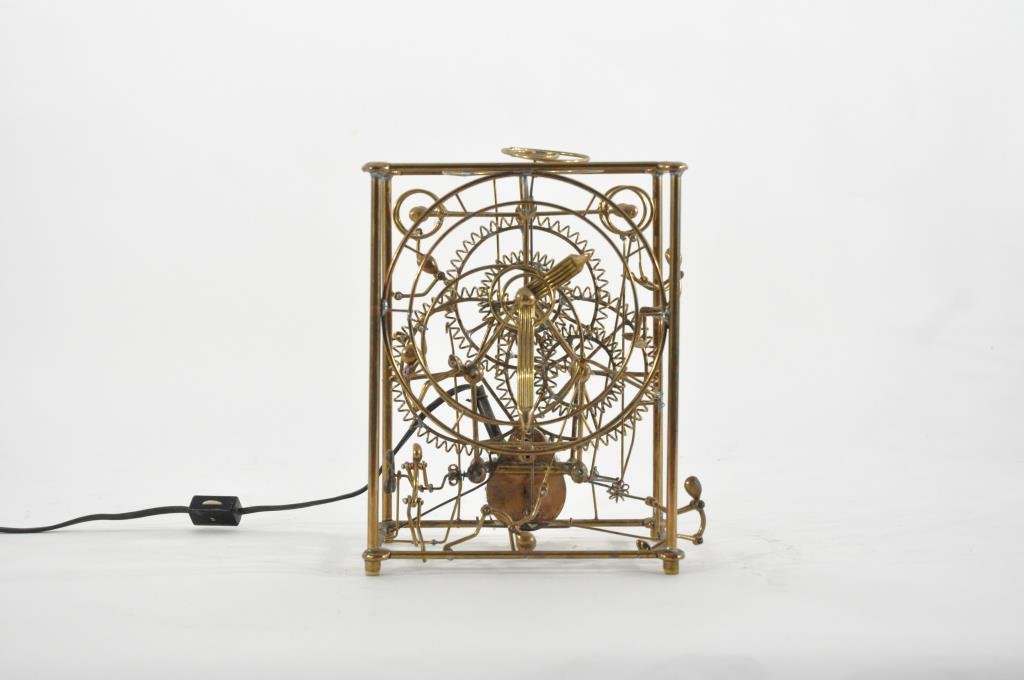 KINETICO STUDIO GORDON BRANDT WIRE CLOCK SCULPTURE: Dimensions: H 9.25" X W 7.25" X D 4.5"Condition: good, motor runs, may need to be tuned