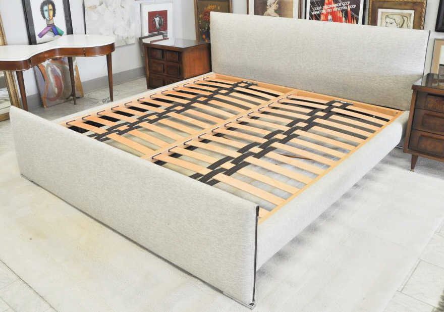 MINOTTI VENICE KING SIZE BED: Designed by Rodolfo DordoniRemovable fabric for dry cleaning, all pieces included except mattressDimensions: H 38" X W 81.5" X D 88"Condition: Very good