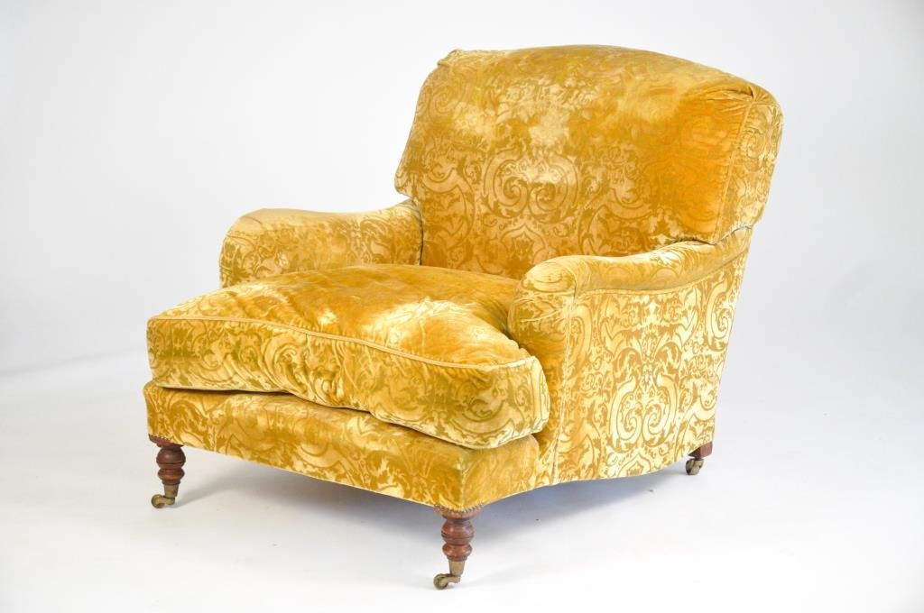 GEORGE SMITH STYLE VELVET CHAIR: In the manner of George Smith, Italian silk velvet upholstery Dimensions: H 33" x W 48" x D 35" Condition: good, wear to upholstery