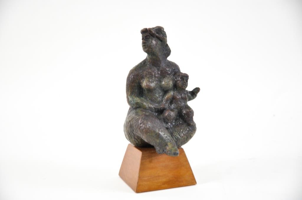 SMALL CHAIM GROSS SCULPTURE MOTHER AND CHILD: Signed to back, with original boxDimensions: H 9.5" x W 4"Condition: Excellent