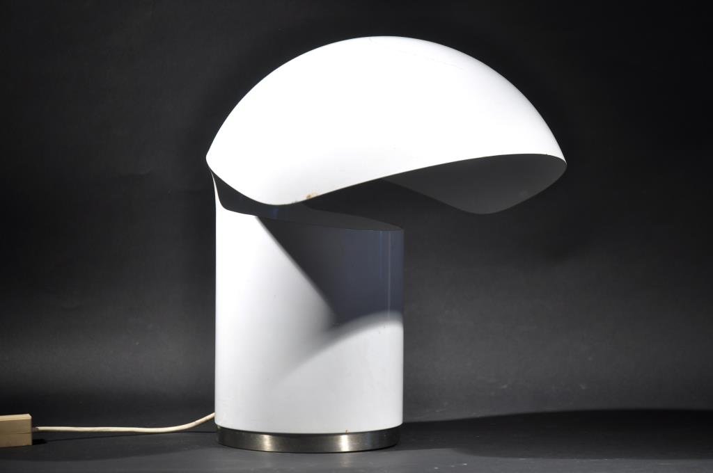 FRANCESCO BUZZI CERIANI ITALIAN MODERN TABLE LAMP: Dimensions: H 16.5" x D 15" Condition: Good, scuff on top should buff out.