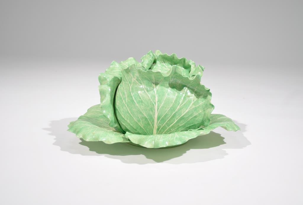 DODIE THAYER MAJOLICA CABBAGE BOWL & PLATTER: Signed on bottom: " Au Baum Gout" Palm Beach Dodie ThayerDimensions: H 7" x D 13"Condition: 2 very small chips along bottom edge.