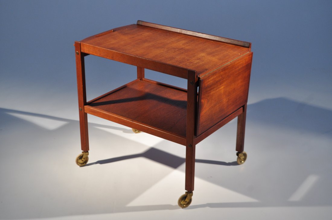 MID-CENTURY DANISH MODERN TEAK BAR CART: Sliding top extends and locks leaf into channel, unmarkedDimensions: H 25" x W 28" x D 18"Condition: good, some surface scratching