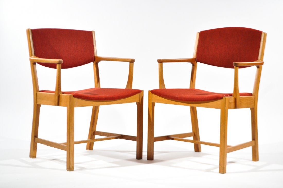 PAIR OF BORGE MOGENSEN EASY CHAIRS: Dimensions: H 32" x W 22.5" x D 19"Condition: good