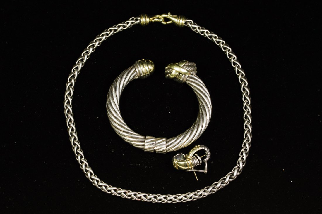 DAVID YURMAN SILVER JEWELRY GROUPING: Necklace, bracelet, and 2 earrings, all marked.Weight: 3.60oztCondition: Good