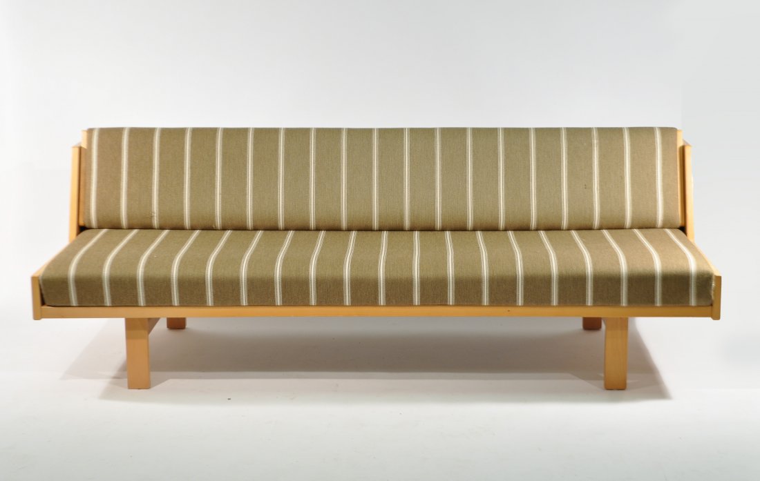 HANS WEGNER; GETAMA DANISH DAYBED (1 of 9)