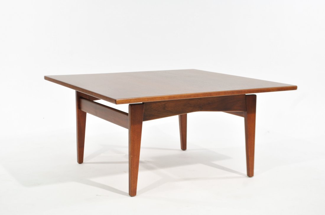 JENS RISOM WALNUT COFFEE TABLE (1 of 6)