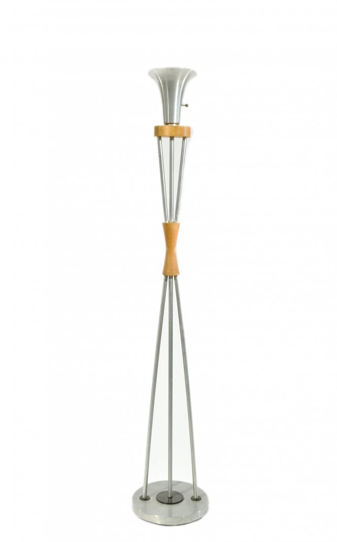 RUSSEL WRIGHT (ATTR.) ALUMINUM FLOOR LAMP: Spun aluminum American unmarkedDimensions: H 31.5" x D 11.25"Condition: Dents to base