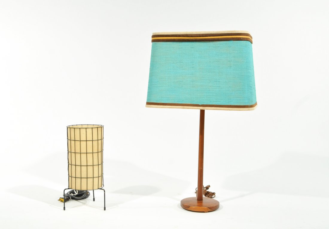 (2) MID CENTURY TABLE LAMPS (1 of 9)