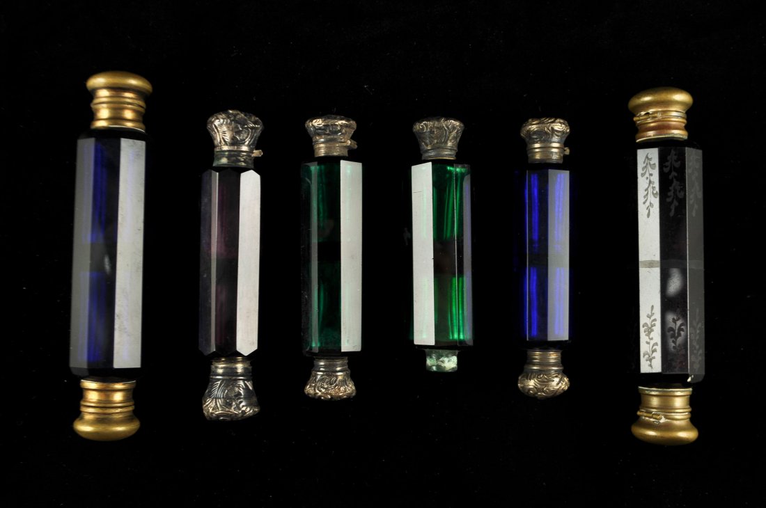 GROUPING OF DOUBLE ENDED COLORED GLASS PERFUMES (1 of 7)