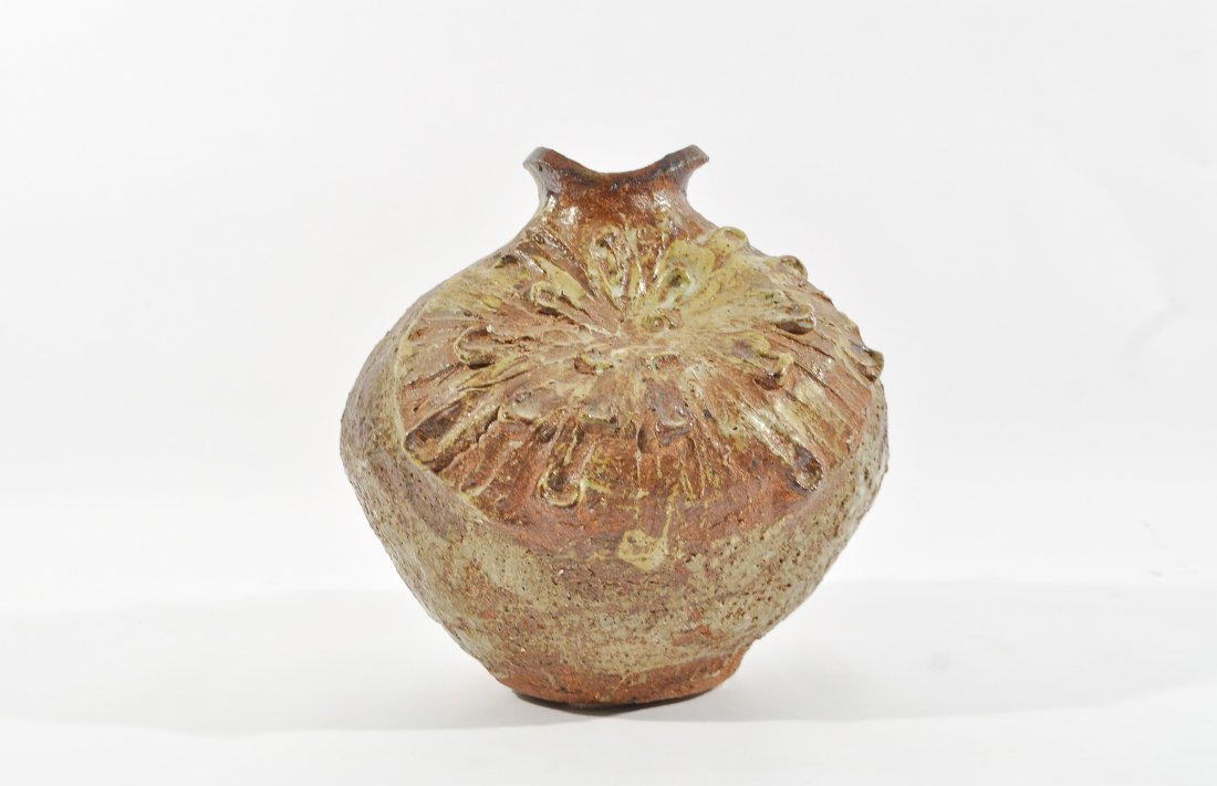 MID-CENTURY MODERN CERAMIC VASE (1 of 9)