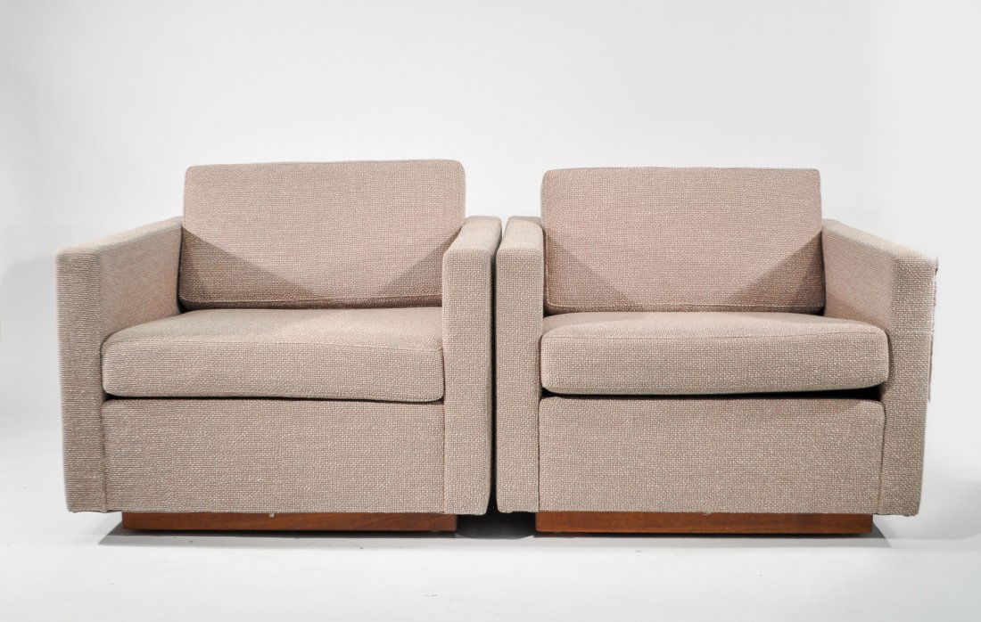 PAIR OF HARVEY PROBBER LOUNGE CHAIRS (1 of 8)