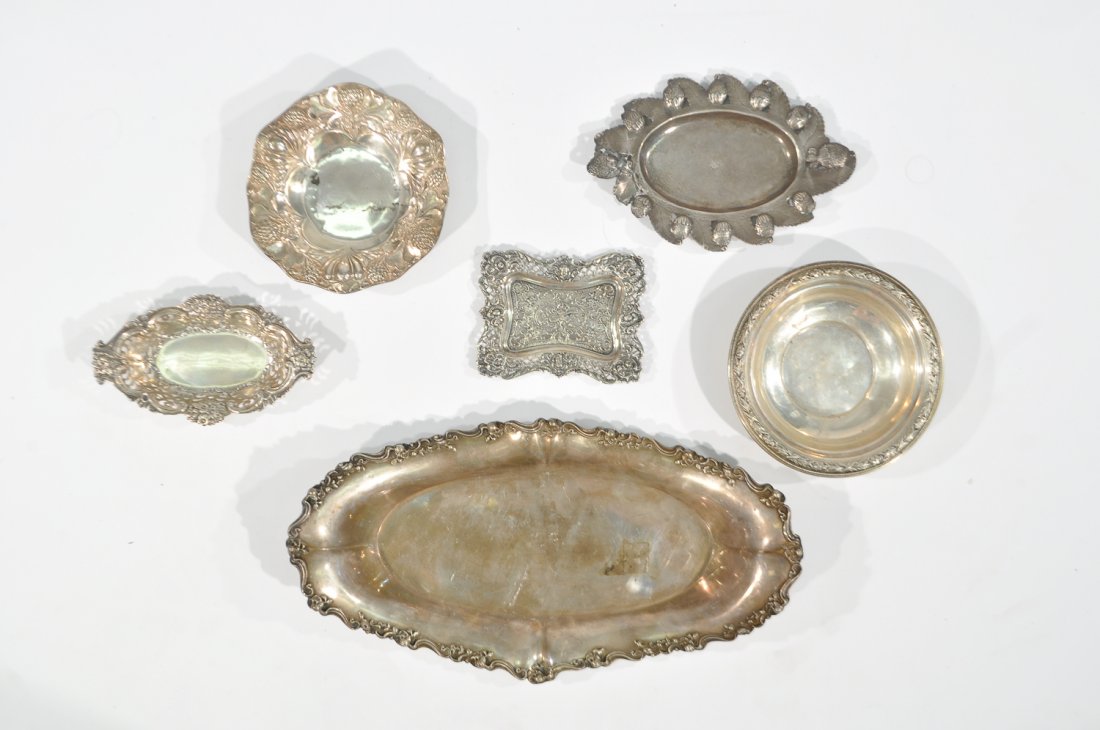 GROUPING OF SILVER REPOUSSE SMALL PLATTERS (1 of 9)