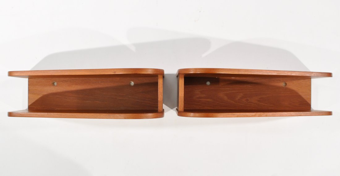 PAIR OF TEAK DANISH FLOATING SHELVES (1 of 6)