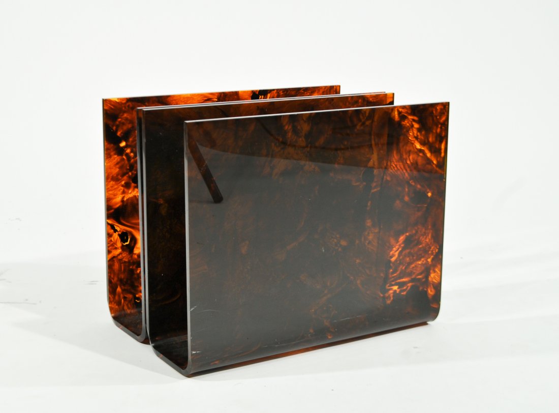FAUX TORTOISE ACRYLIC MAGAZINE STAND: Dimensions: H 12" x W 15 3/8" x D 10"Condition: good, lacking an interior brass fastener