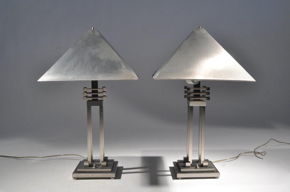 PAIR OF MODERN PRAIRIE SCHOOL STYLE LAMPS (1 of 9)