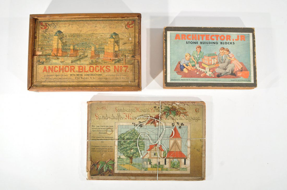 CHILDRENS BUILDING BLOCK TOYS (1 of 10)