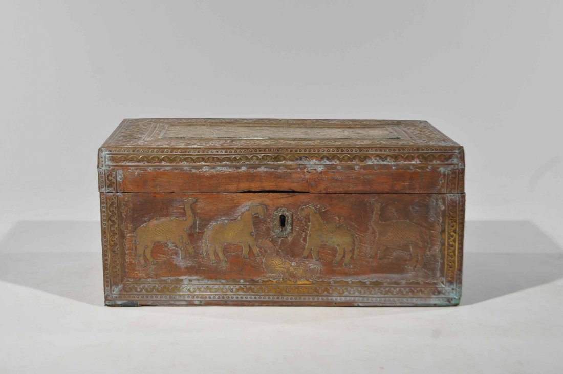 TRAVELING SYRIAN CHEST OR DESK: Dimensions: H 10" x W 21" x D 12" Condition: good, repairs to wood near lock clasp and hinges