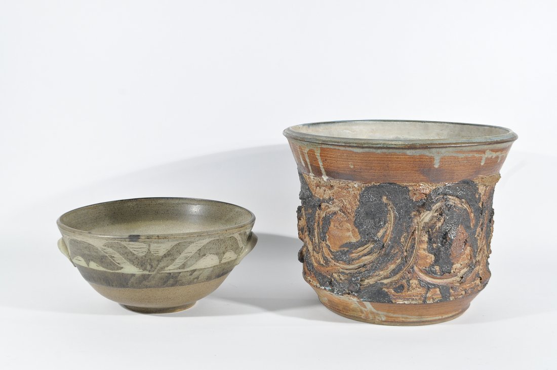 MID-CENTURY STUDIO POTTERY GROUP (1 of 10)