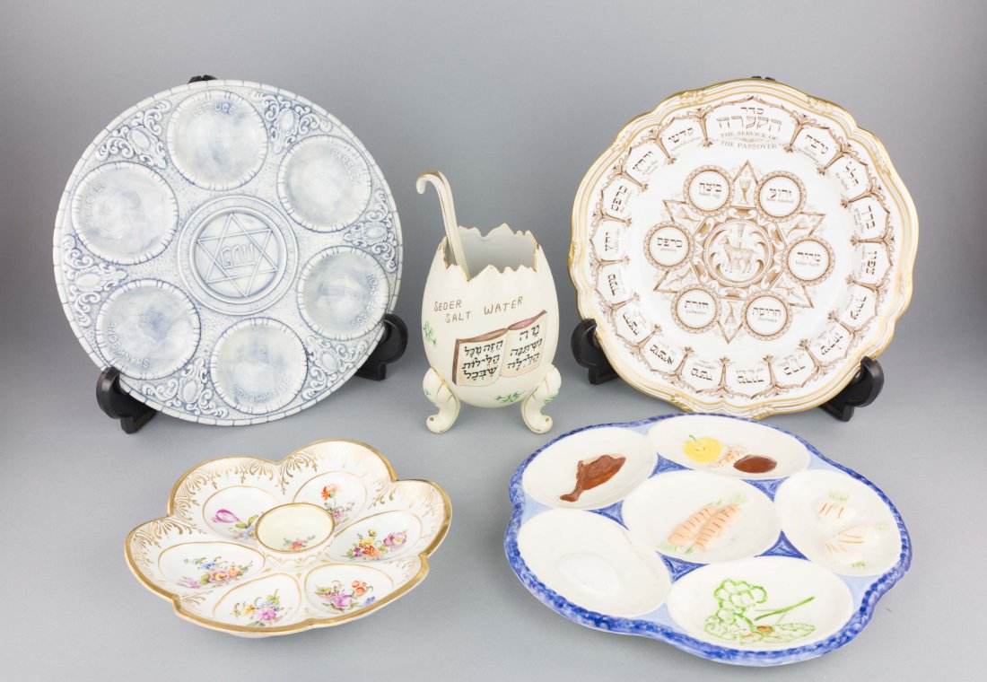 FOUR PORCELAIN SEDER PLATES & PASSOVER EGG (1 of 6)