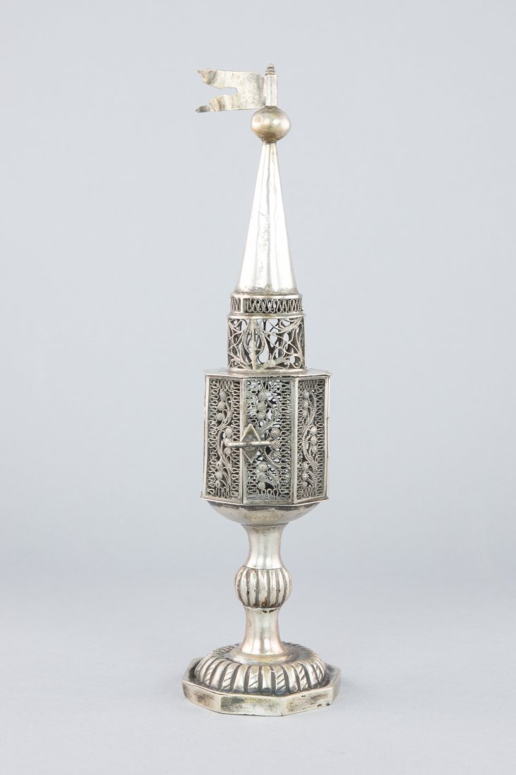 POLISH SILVER FILIGREE SPICE TOWER (1 of 5)