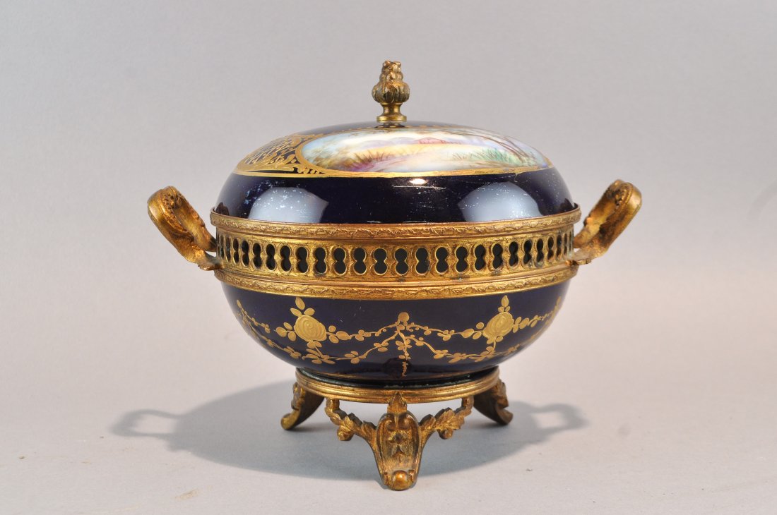 FRENCH PORCELAIN COVERED BOWL (1 of 10)