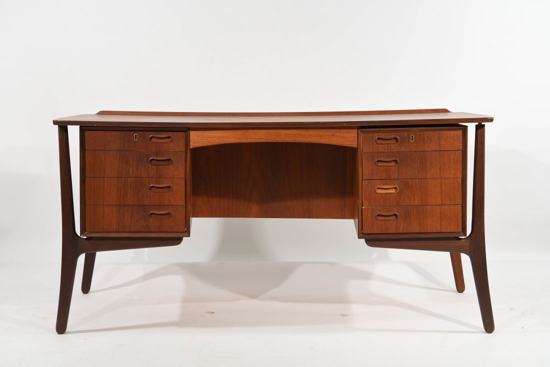 SVEND AAGE MADSEN DANISH TEAK DESK (1 of 7)