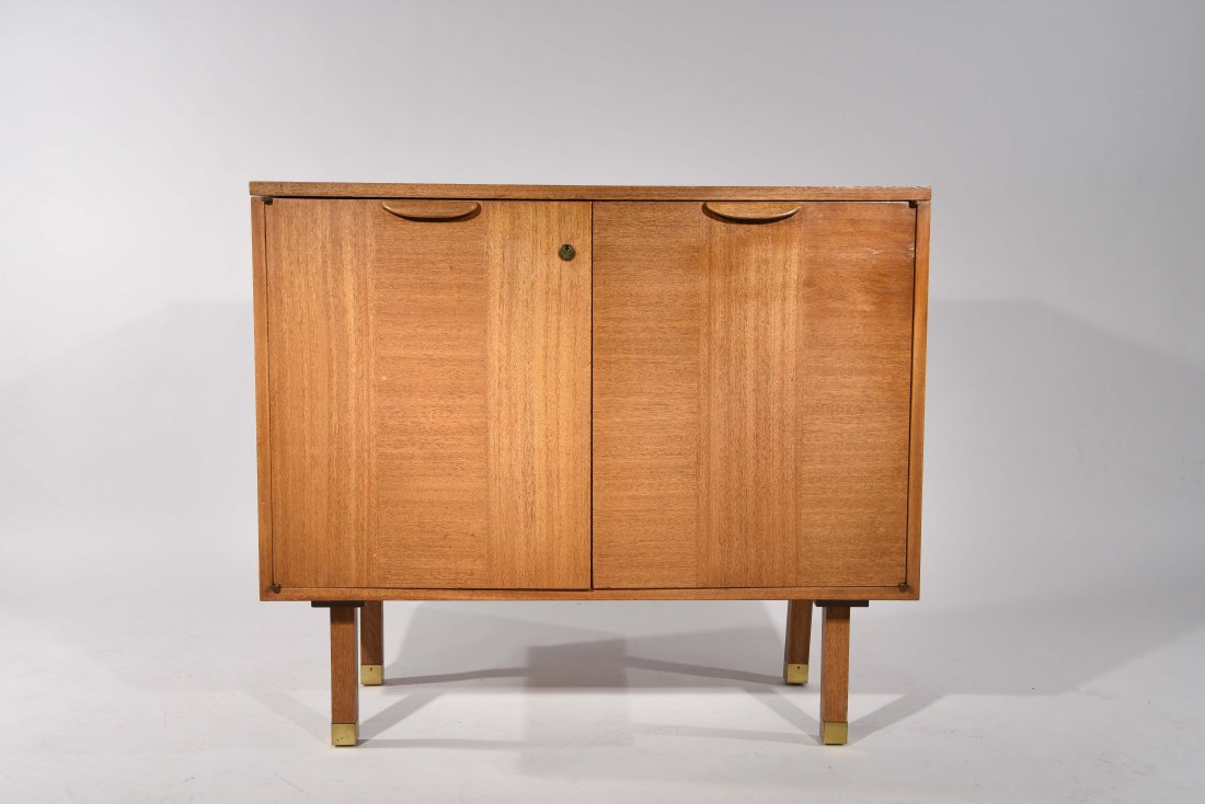 HARVEY PROBBER MID-CENTURY BAR CABINET (1 of 8)