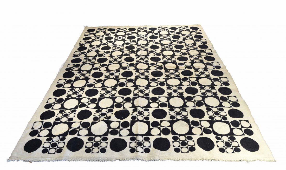 VERNER PANTON CARPET (1 of 8)