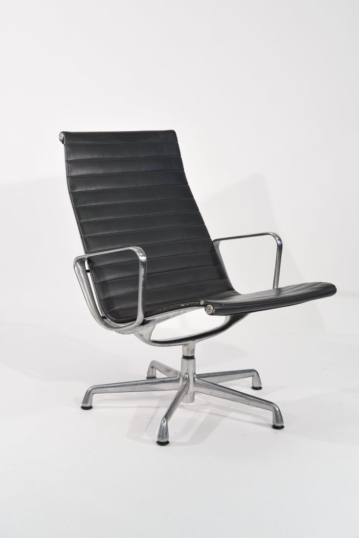CHARLES & RAY EAMES ALUMINUM GROUP CHAIR (1 of 10)