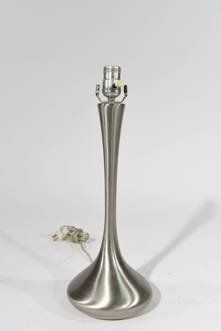 SPUN ALUMINUM LAUREL TABLE LAMP (1 of 5)