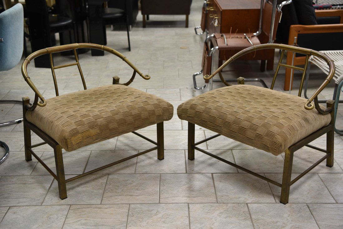 PAIR OF MID-CENTURY MASTERCRAFT LOUNGE CHAIRS (1 of 8)