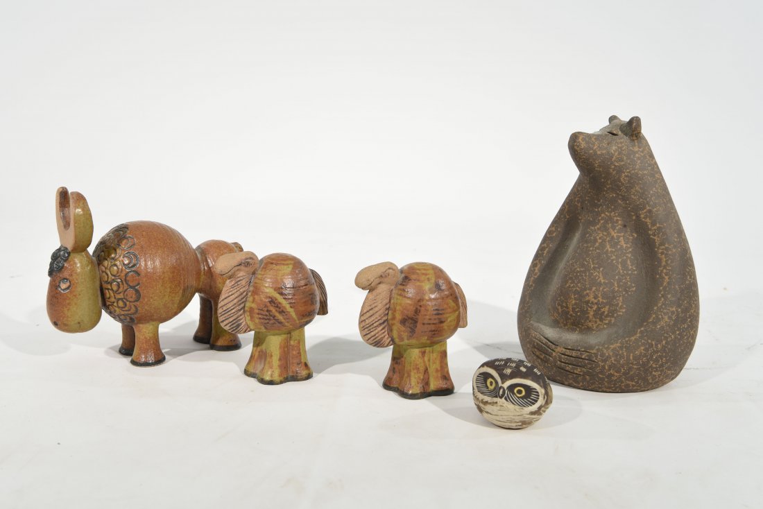 MID-CENTURY POTTERY GROUP INCL. LISA LARSEN (1 of 9)