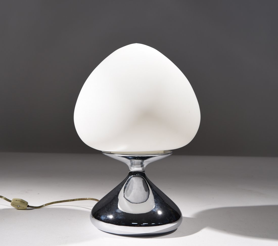 BILL CURRY (ATTR.); WESTWOOD IND. MUSHROOM LAMP: Chrome and frosted glass. Sticker label to socket. Dimensions: H 14" x 9" (diameter) Condition: Good. Chrome is bright. Glass without damage.