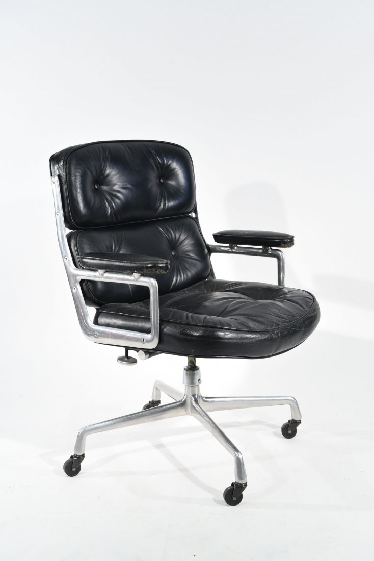 HERMAN MILLER LEATHER OFFICE CHAIR (1 of 8)