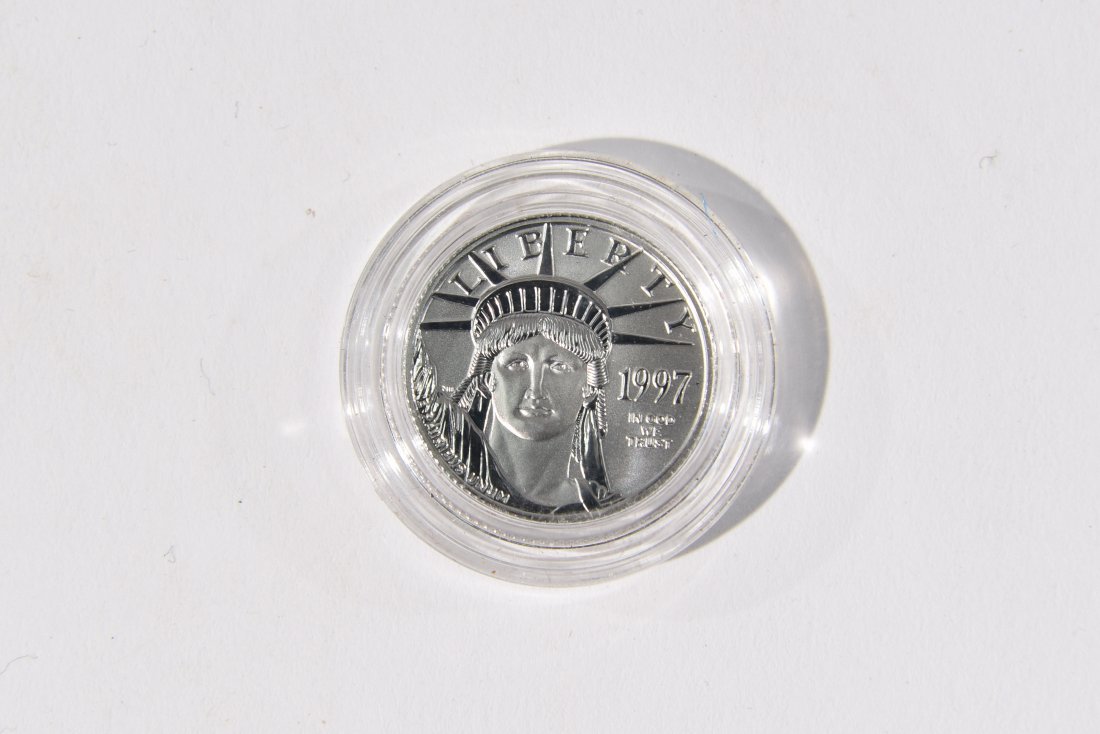 1997 1/4 OZ PLATINUM AMERICAN EAGLE COIN (1 of 2)