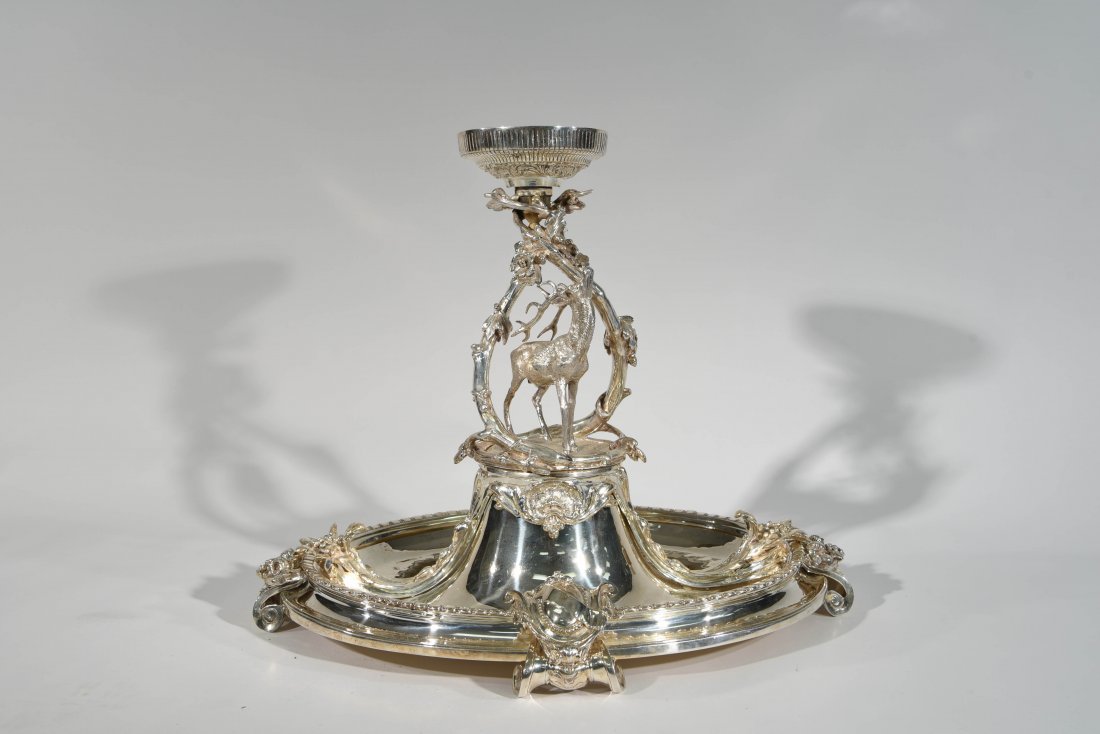 VERY LARGE SILVERPLATE CENTERPIECE (1 of 10)