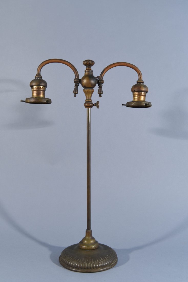 TIFFANY  STUDIOS DOUBLE LIGHT LAMP (1 of 8)