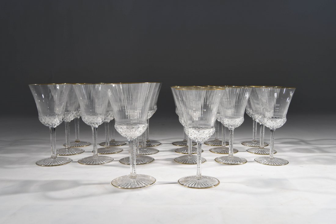 ST. LOUIS CRYSTAL STEMWARE W/ GOLD TRIM (1 of 10)