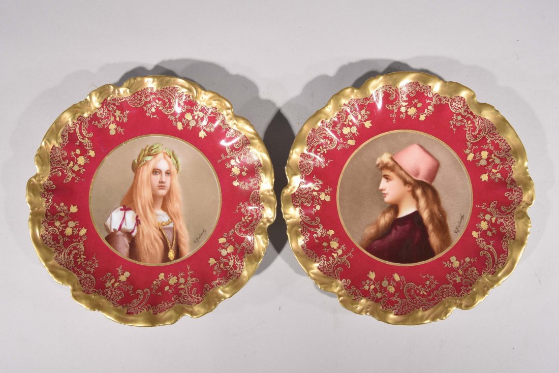 PAIR OF SEVRES PORTRAIT PLATES (1 of 8)