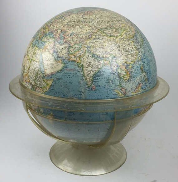 VINTAGE 1965 LUCITE GLOBE (1 of 7)